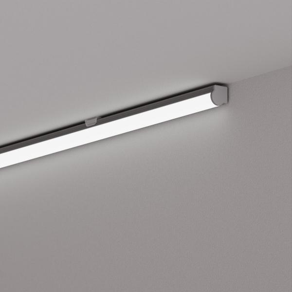 Eck-leiste verleiht Räumen dezente Glanzpunkte